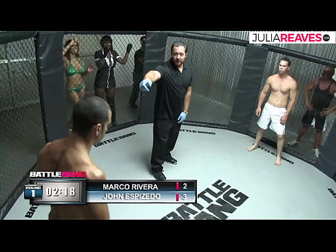 ❤️ Ultimate Fighter fode com uma garota número logo após uma briga no ringue Porno vídeo em nós ☑