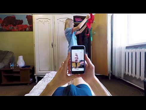 ❤️ O Stepsister fez seu irmão vir logo antes de sua mãe voltar para casa Porno vídeo em nós ☑